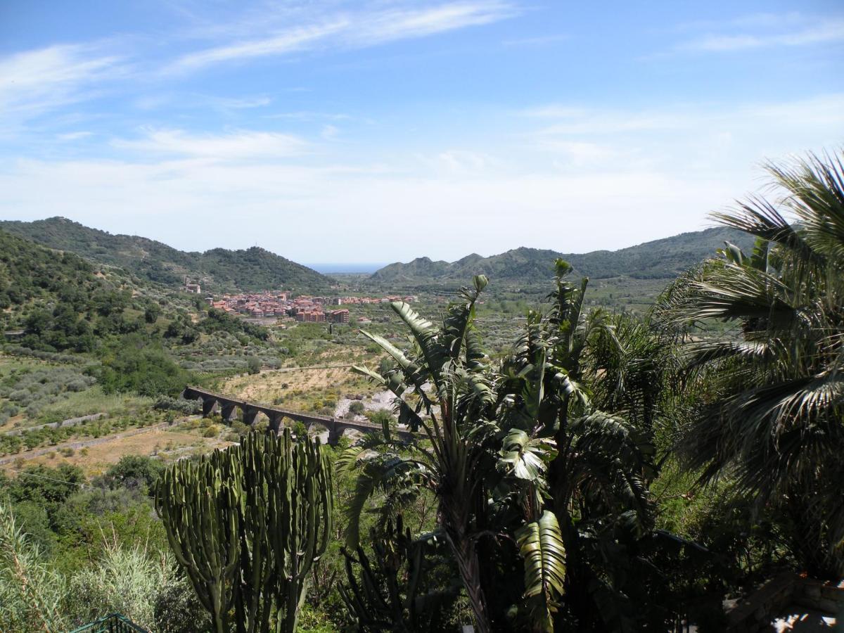 Alcantara Natura Country House Graniti Εξωτερικό φωτογραφία